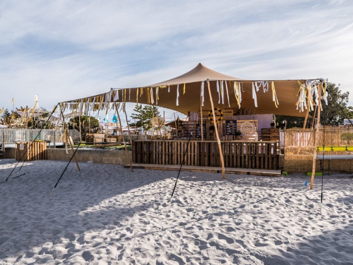 Beach Bar with Stretch Tent